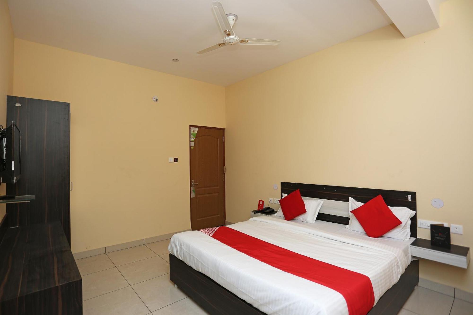 Hotel O Blue Bell Bhubaneswar Zewnętrze zdjęcie